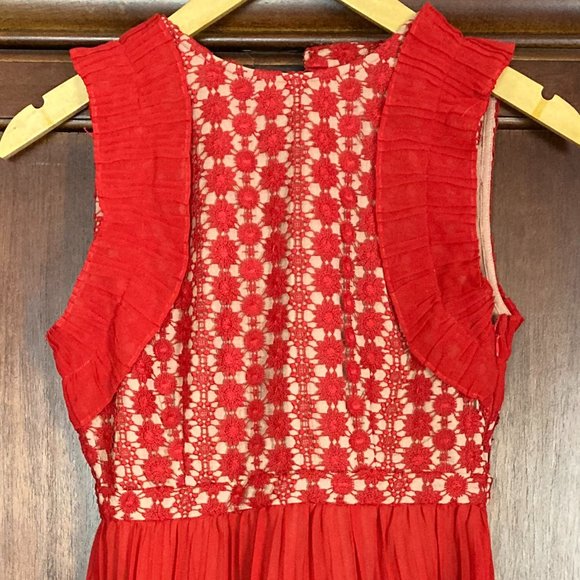 Foxiedox Red Pleated Lace Sleeveless Fit Flare Dress Size Small - Picture 7 of 10